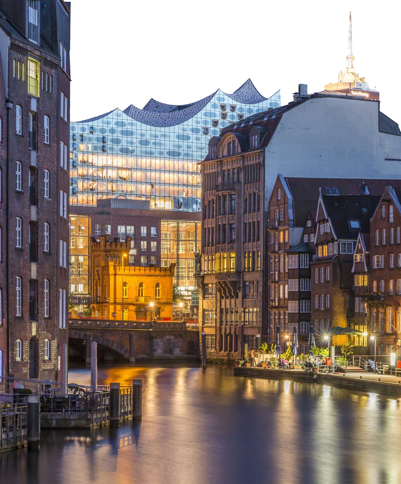 [Translate to EN:] Hamburg Speicherstadt und Elbphilharmonie