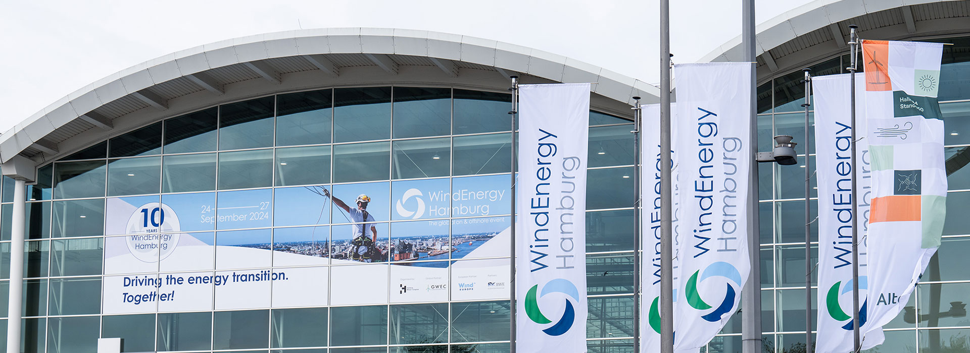 WindEnergy Hamburg 2024 - flags at the Central Entrance